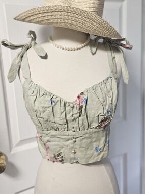 Altar'd State Sage Green Floral Tie-Shoulder Crop Top Large